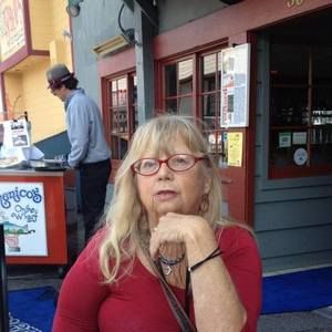 Meet your Posher, Donna